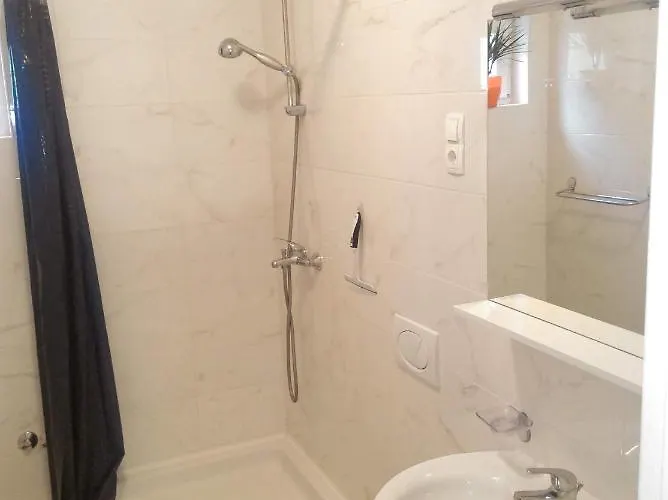 Deniz * קריקווניצה