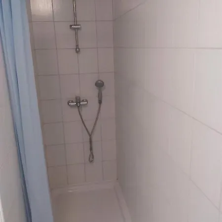 Deniz Apartament *